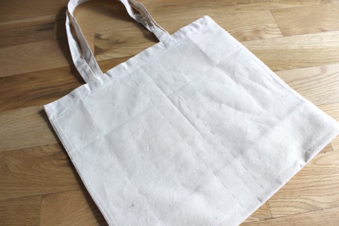 tote bag, tote bag diy, diy totebag, diy, diy wine carrier, wine tote bag, wine bag for two bottles, wine bottle bag, how to make wine tote, wine tote, bag to carry wine, wine bag