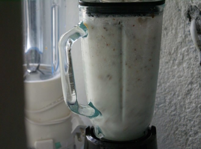 Horchata, rice drink, Mexican drink, Spanish drink, vegan milk drink, rice horchata