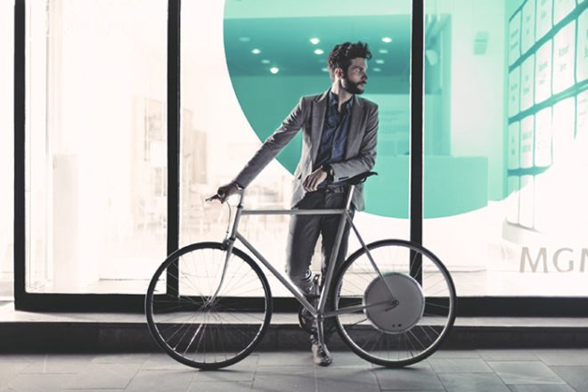 FlyKly, electric bike, pedal assist, smart wheel, bicycles, biking, bike commuting, Kickstarter, electric bikes, electric motor
