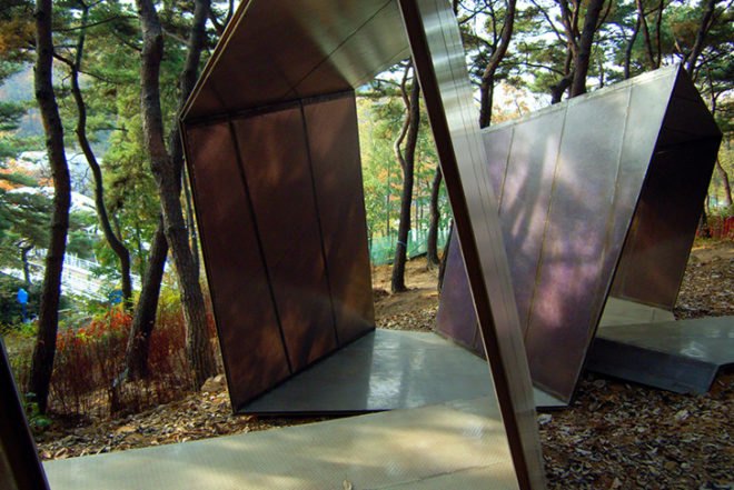 Kengo Kuma, paper snake, Honeycomb cardboard, Korea, public art project, woodland art, Art, Architecture, Recycled Materials, Recycling / Compost, Daylighting, Landscape Architecture, Green Materials,