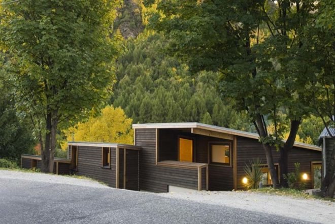 Kerr Ritchie, geothermal energy, powered, Arrowtown House, New Zealand, tiny home, double glazing, Tiny Homes, Architecture, Solar Power, Renewable Energy, energy efficiency, Daylighting,