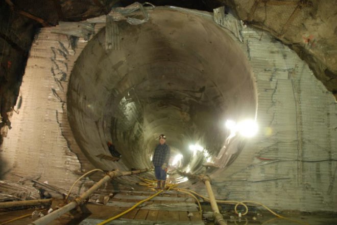 Hillview Reservoir, New York Mayor, Michael Bloomberg, Government Shutdown, New York City, Water Tunnel No. 3, Drinking Water, Manhattan, Roosevelt Island, water supply, Department of Environmental Protection, Brooklyn, New York Infrastructure, decade long projects, modern marvels, biggest construction project in New York, Underwater tunnel system, New York Water, Aquifers,