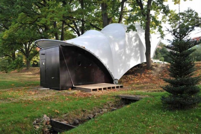 OK Plan Architects, worm shelter, Garden House, Czech Republic, lakeside view, worm architecture, tensile roof, tarpaulin, Tiny Homes, Architecture,