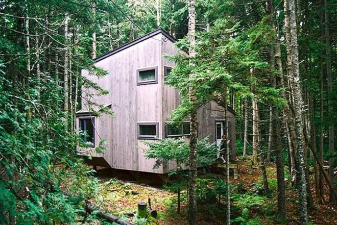 Petra Simmons Design, wooden cube, artist studio, Harpswell Studio, Maine, wooden shelter, Architecture, Tiny Homes, Green Materials, Daylighting, Botanical, Petra Simmons Art Studio in Maine, Maine art studios, green design in Maine, green studios in Maine