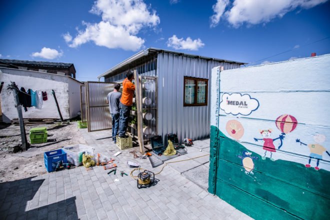 green design, eco design, sustainable design, Touching Earth Lightly, Gege Creche, City of Capetown Environmental Resource Management Department, Andrew Lord, Stephen Lamb, Vertical garden, Handspring Theater Puppet Company, Ackerman Pick and Pay foundation