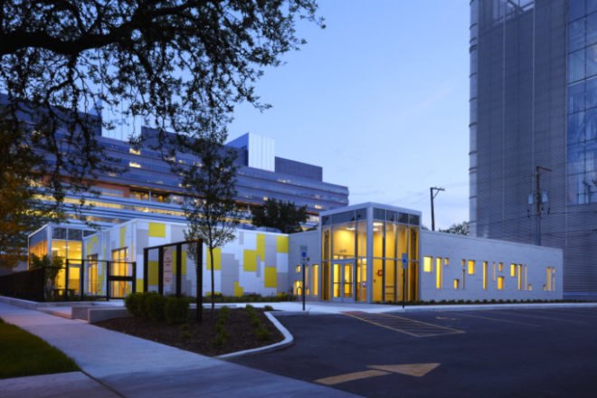 U of C Early Childcare Learning Center, daycare center, Ross Barney Architects, chicago, leed gold, daylighting