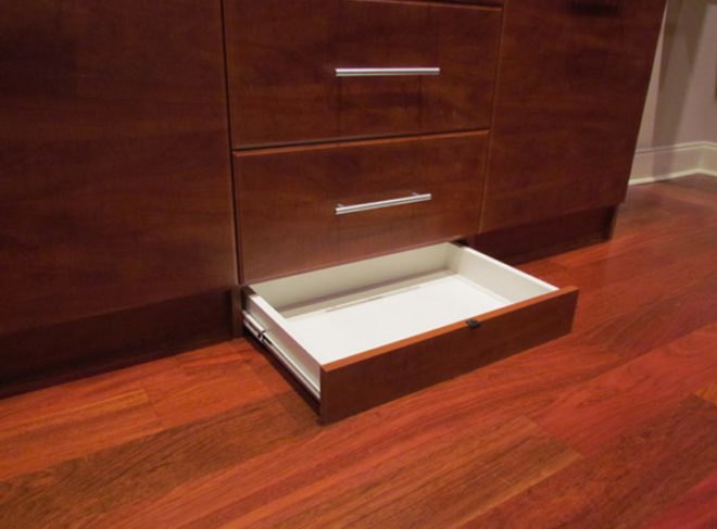 Jonathan Scott, property brothers, hgtv, small space design, tips for small spaces, tiny apartment tips, tiny homes, small space living, transforming furniture, tips for small spaces, interior design, ways to make small spaces look larger