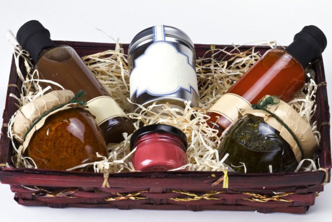 Gift basket, holiday gift basket, breakfast food basket, food gift