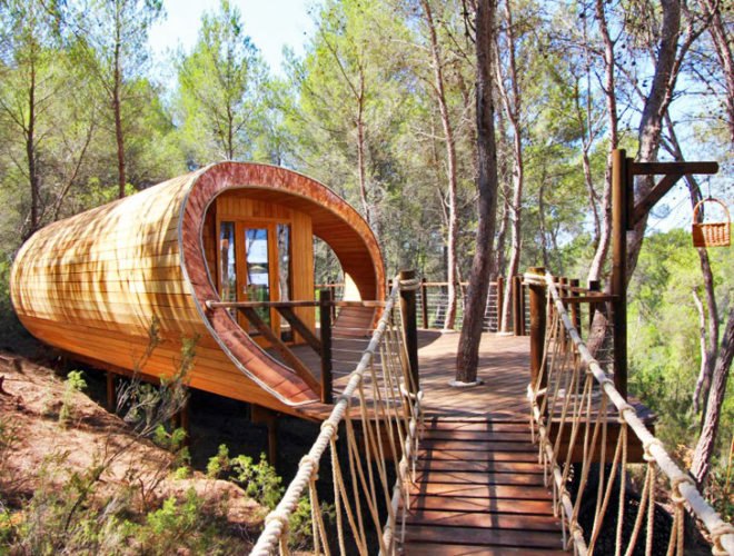Fibonacci Tree House, Blue Forest, tree house, fibonacci spiral, fibonacci sequence, nature-inspired design,