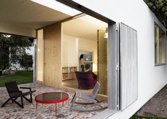 FRPO, FRPO Architects, MO House, Rodriguez & Oriol Architecture, Spanish landscape, cross-laminated wood, timber panels, white-painted timber, timber house, single-family home, site-specific architecture,
