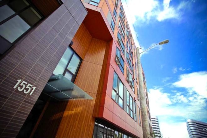 sustainable apartments, eco apartments, apartment building, residential building, pine minor, pine+minor, seattle, downtown seattle, perkins+will, perkins will, perkins and will, leed platinum, green roof, live-work, live work apartment, mixed use building, green design, green building, green architecture, sustainable building, sustainable design, sustainable architecture, eco design