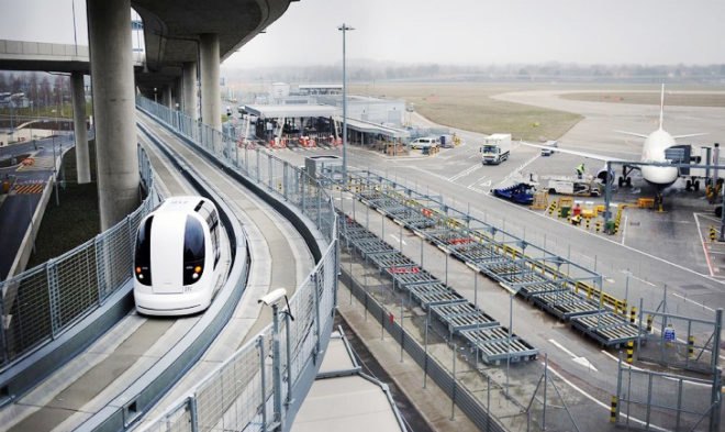Milton Keynes driverless cars, Milton Keynes ULTra pods, self-driving pods UK, self-driving pods Heathrow, electric cars UK, green transportation, zero emission transportation UK, driverless cars, energy efficient transport, green public transport