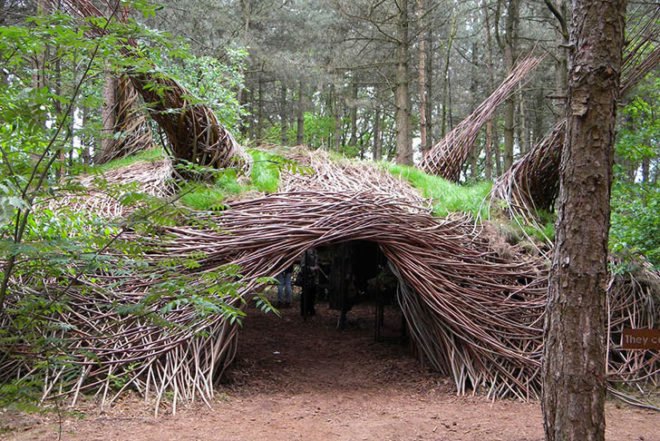 The Willowman, Dutch land artist, Will Beckers, willow sculptures, biodegradable sculptures, organic art, Architecture, art, biomimicry, Botanical, Green Materials, Treehouses