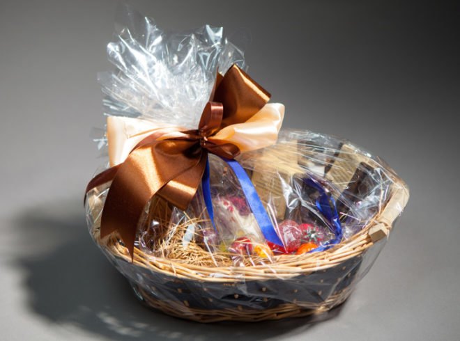 Gift basket, holiday gift basket, breakfast food basket, food gift