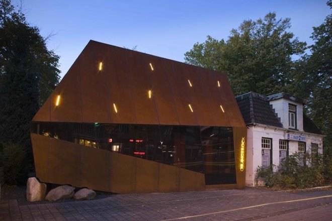 adaptive reuse, developer office, mohn + Bouman Architects, orangerock, orangerock projectontwikkeling, temporary use, corten steel, rotterdam