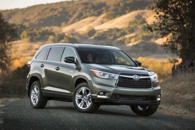 reviews, toyota, toyota highlander, toyota hybrid, toyota highlander hybrid, hybrid SUV, green transportation, green SUV, green car, electric motor