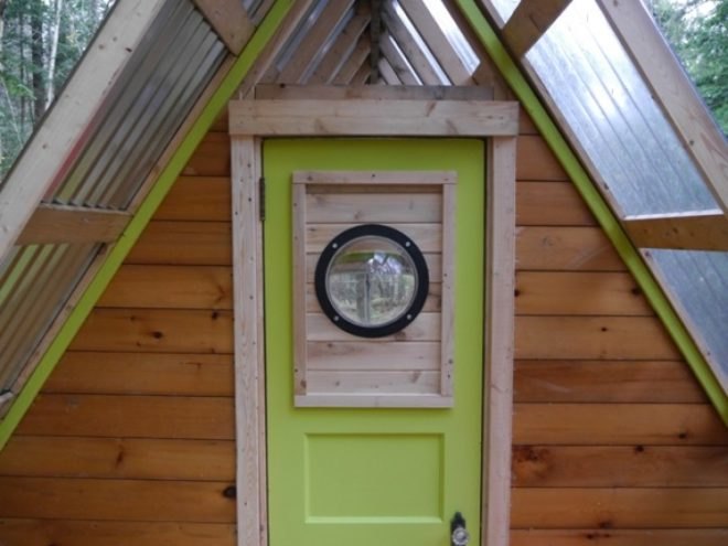Derek Deek Diedricksen, The Rock Bottom Cabin, tiny homes, repurposed building materials, off the grid homes, sustainable building, vermont tiny cabin,