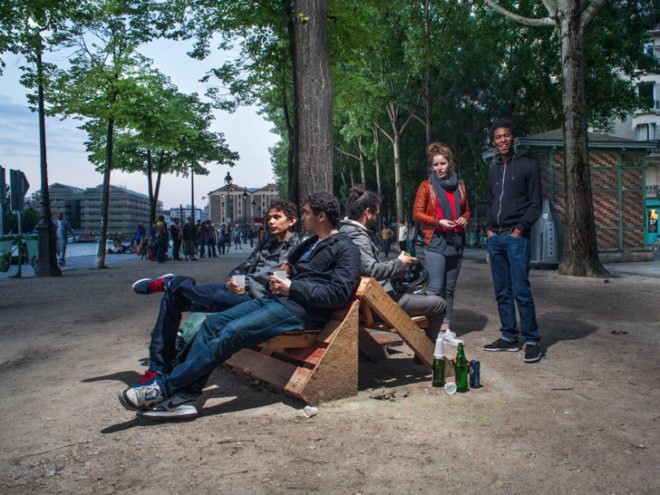 Duccio Maria Gambi, Chapitre Zero, recycled street furniture, Paris, recycled wood, guerrilla furniture, rough and ready, DIY, green furniture, Urban design, social design, Recycled Materials, Green Materials,