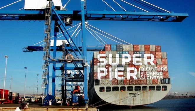 green design, eco design, sustainable design, SuperPier, modular retail complex, Youngwoo and Associates, Pier 57, shipping container construction