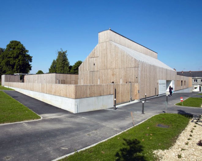 Topos Architecture, Mayenne, France, timber building materials, douglas fir, High Energy Performance, Certivéa certified buildings, energy efficiency, sustainble building materials