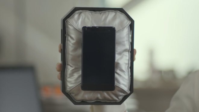 phone case, smartphone case, honda, airbags, phone airbags, smartphone case n, n-wgn, advertising, ad campaigns