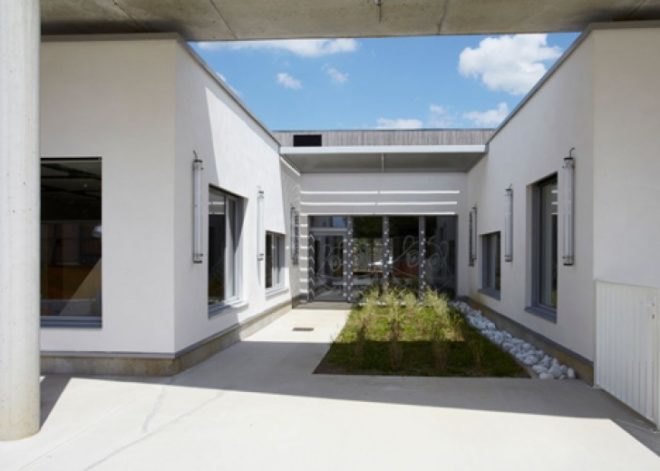 Topos Architecture, Mayenne, France, timber building materials, douglas fir, sustainble building materials, High Energy Performance, Certivéa certified buildings