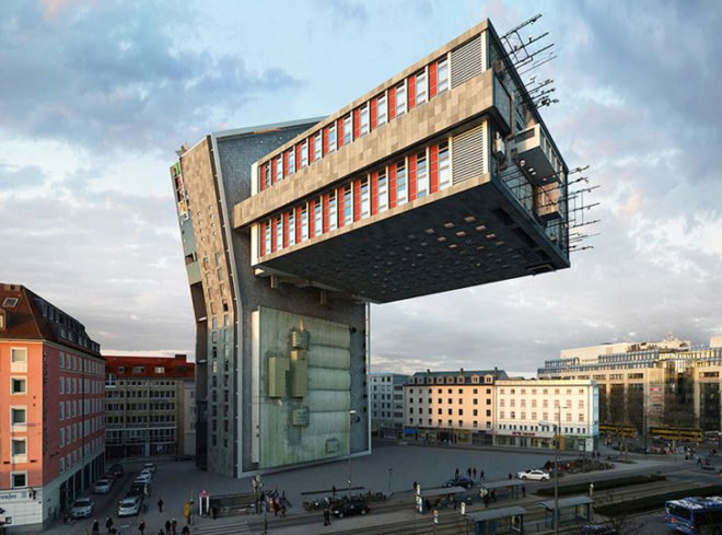 Víctor Enrich, NH Deutscher Kaiser hotel, NHDK, 88 different variations on one building, 3D manipulation of a 2D photograph, digital visualization, Munich architecture, 88 keys on a piano