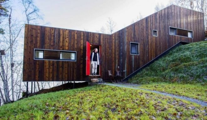 Trond Henning Monan, Villa Bøle, architecture, norway, norwegian man builds own home, repurposed building materials, Høielia,
