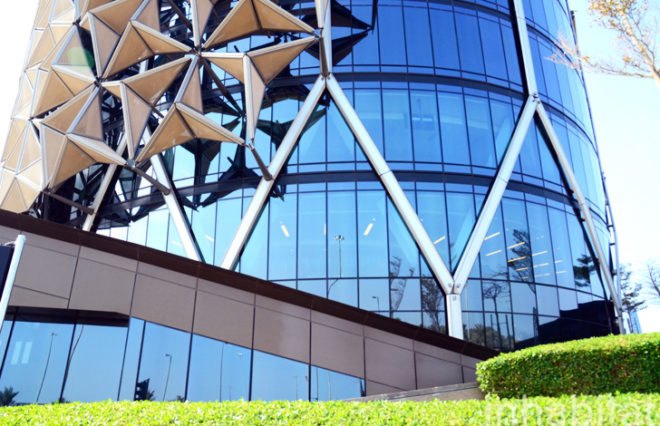 Abu Dhabi, world's largest computerized facade, Abu Dhabi Investment Council, Al Hilal Bank, Aedas Architects, external shading structures, twin towers of Abu Dhabi, mashrabiya screens, Abu Dhabi green design, LEED silver buildings in Abu Dhabi, LEED, green construction, award-winning architecture, Middle East, Gulf Region LEED, green building Gulf Region, energy efficiency, daylighting, reduce solar gain
