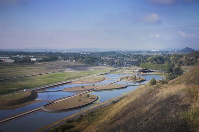 Aquaterra Environmental Centre, Tectoniques Architectes, parc des iles, france, environmental centre, eco center