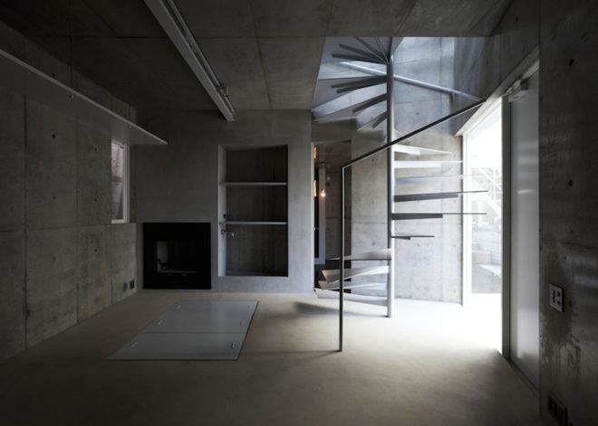 Atelier Tekuto, skylights, polyhedral house, monoclinic, tokyo, exposed concrete, reinforced concrete, daylighting