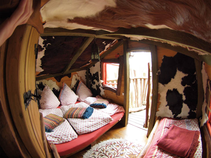 treehouses, kulturinsel einsiedel, handbuilt treehouses, sustainable building, wood crafts, treehouse hotel, german treehouse hotel,
