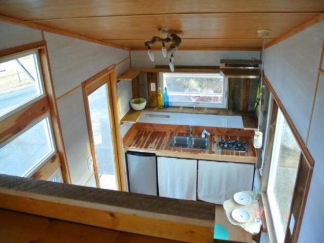 Durango Tiny House, Durango, Colorado, architecture, tiny homes, minimalist homes, tiny transportable homes, reclaimed materials, energy efficiency,