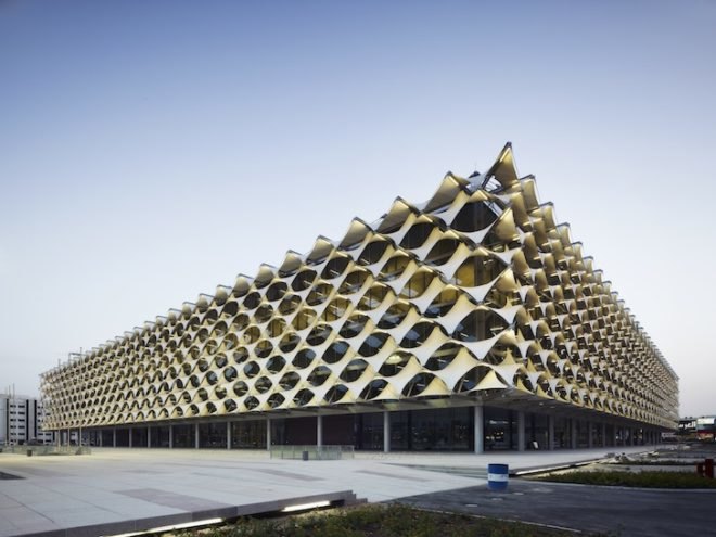 King Fahad National Library, sun shades, saudi arabia, riyadh, cultural center, library, Gerber Architekten, Teflon-coated fiberglass, sun protection, fabric façade