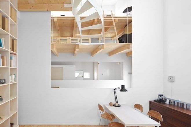 case house, Jun Igarashi Architects, loft house, open floor plan, japanese architecture, cuboid architecture, full height wall partitions, green wall, wooden loft, sapporo, mezzanine