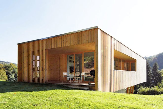 Juri Troy Architects, passive house, wool insulation, fsc wood, House Under the Oaks, Austria, house on stilts, Architecture, Daylighting, Green Materials, energy efficiency