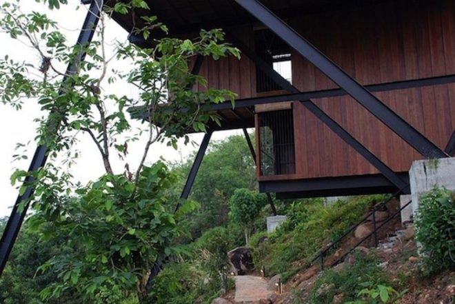 Narein Perera, Elevated Bungalow Mathugama, Sri Lanka, on stilts, elevated refuge, fast growing bamboo, local timber, Architecture, Daylighting, Sustainable Building