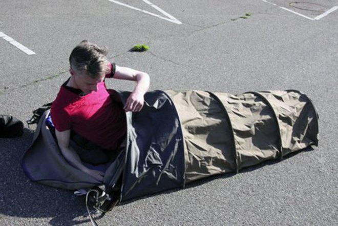 Ragnhild Lübbert Terpling, Tent-Backpack Hybrid, Urban Rough Sleepers, nomadic lifestyle, homeless people shelter, camping gear, Disaster-proof design, social design, Eco Travel,