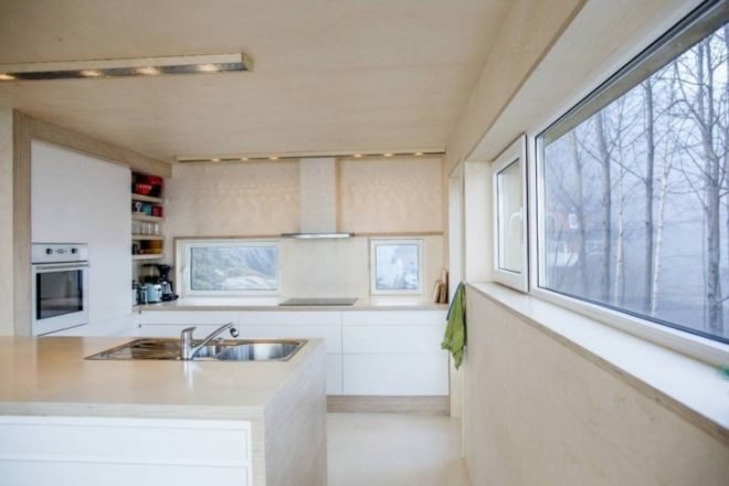 Trond Henning Monan, Villa Bøle, architecture, norway, norwegian man builds own home, repurposed building materials, Høielia,
