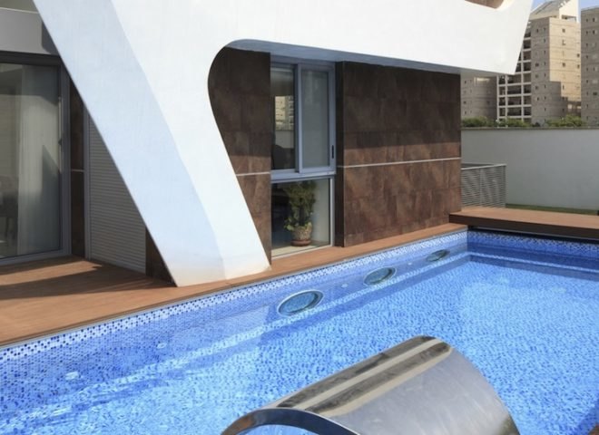 Zahavi Architects, House in Ashdod, ashdod, porthole windows, porcelain granite, sunrise portal, natural light, solar panels, water recycling system, open floor plan