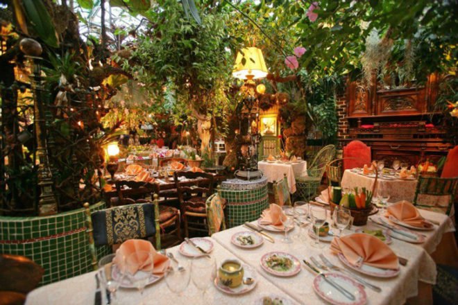Mas Provencal, flower restaurant in France, secret garden restaurant, edible grapes and cherry tomatoes, exotic French restaurant in Nice, greenhouse restaurant, fairy garden restaurant,