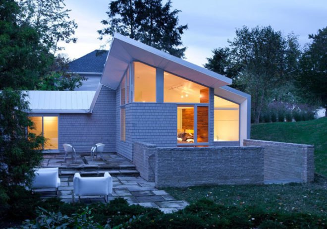 Robert Maschke Architects, Brahler Residence, shake clad structure, wood shake roof, wood shake facades, articulated roodf, cottage renovation,