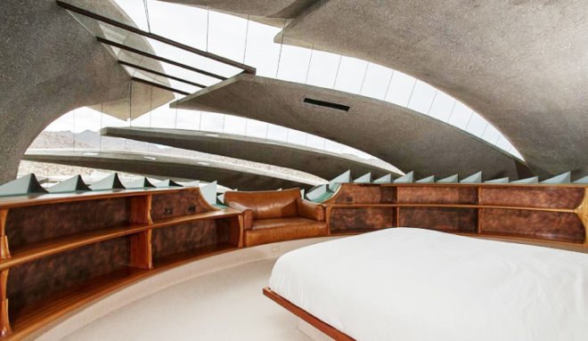Kendrick Bangs Kellogg, Doolittle house Joshua Tree, Joshua Tree luxury homes, Mojave desert homes, California architecture, organic architecture, James Bond houses, Bond villain homes, John Vugrin, concrete homes California, desert houses