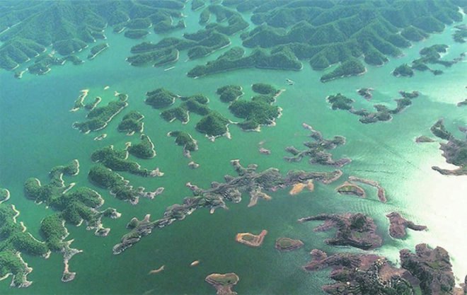 Lion City, Five Lion Mountain, Qiandao Lake Zhejiang, submerged city in China, China's Atlantis, flooded Chinese city, Qiandao lake hydroelectric station