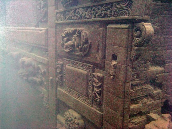 Lion City, Five Lion Mountain, Qiandao Lake Zhejiang, submerged city in China, China's Atlantis, flooded Chinese city, Qiandao lake hydroelectric station