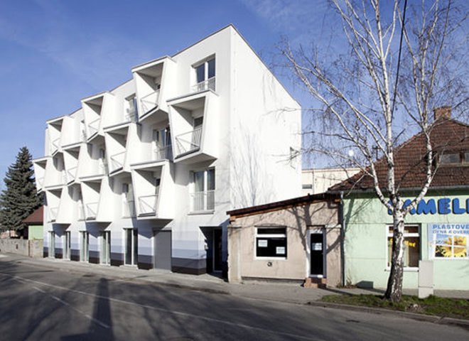 Nice Architects, Slovakian architects, North Star Apartments, North Star Apartments Slovakia, Bratislava architecture, green architecture, natural lighting, Senec architecture, building facade design, green facades