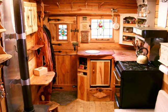 romantic homes, love shack, love nest, eco homes, couple builds home, green home,