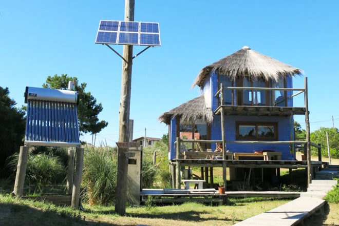 Solo Mare del Diablo, eco-accommodation, self-sufficient, Victoria Gonzales, punta del Diablo, Uruguay, off-grid, solar power, solar water heater, well for drinking water, Architecture, Daylighting, Solar Power, Renewable Energy, Green Materials, Green Holidays, Eco Travel,