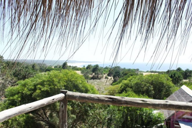 Solo Mare del Diablo, eco-accommodation, self-sufficient, Victoria Gonzales, punta del Diablo, Uruguay, off-grid, solar power, solar water heater, well for drinking water, Architecture, Daylighting, Solar Power, Renewable Energy, Green Materials, Green Holidays, Eco Travel,