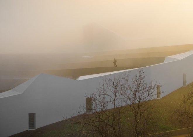 Pocinho Center, olympic rowing, portugal, Álvaro Fernandes Andrade, Douru River Valley, world heritage site, grass terraces, south facing skylights, passive solar design, serpentine architecture
